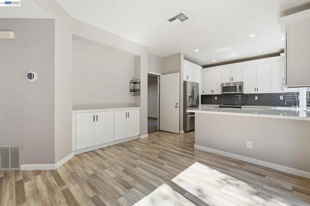 1184 Shadowcliff Court Brentwood CA 94513