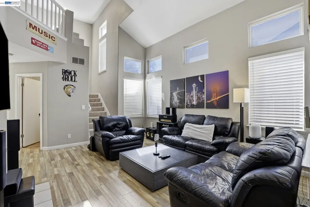 1184 Shadowcliff Court Brentwood CA 94513
