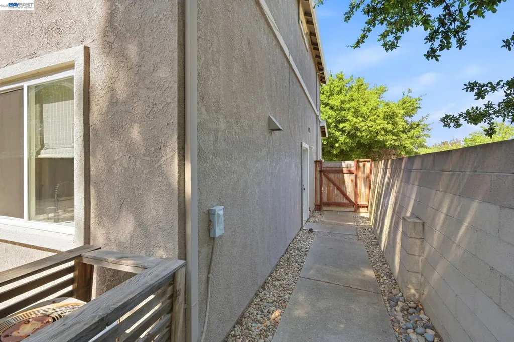 1184 Shadowcliff Court Brentwood CA 94513