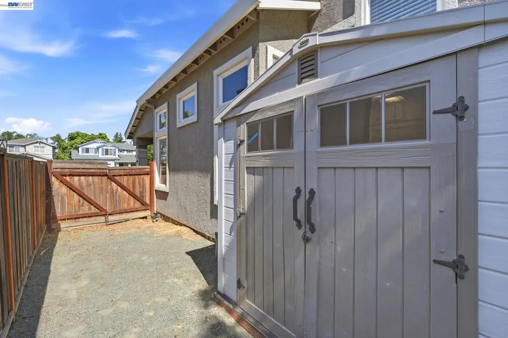 1184 Shadowcliff Court Brentwood CA 94513