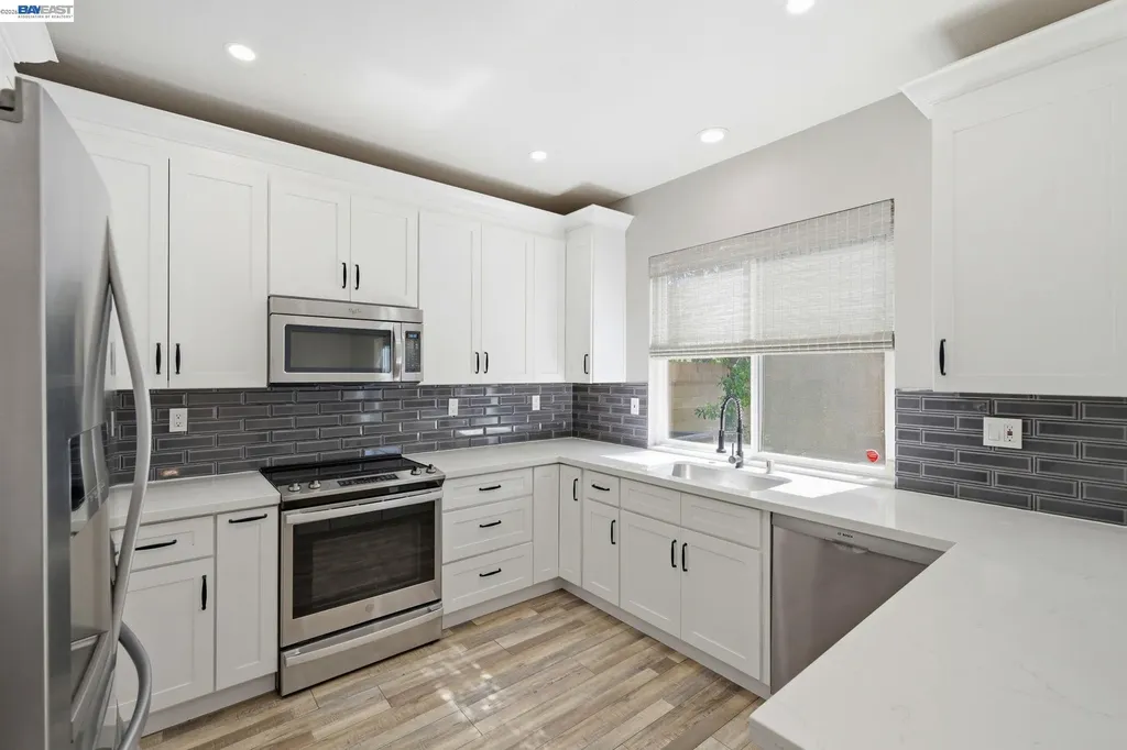 1184 Shadowcliff Court Brentwood CA 94513