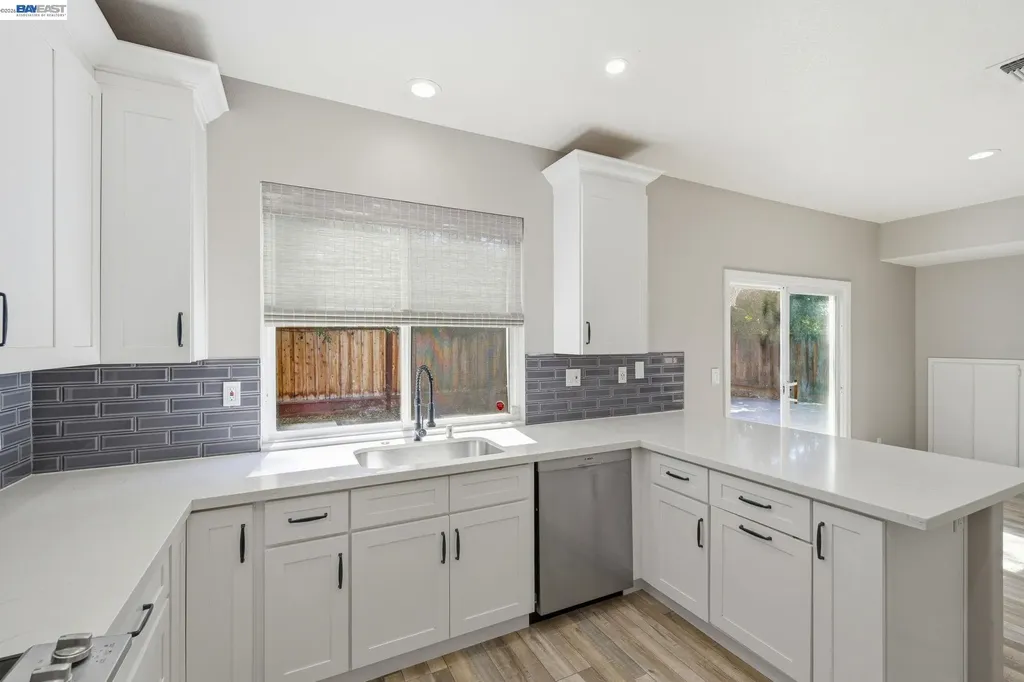 1184 Shadowcliff Court Brentwood CA 94513