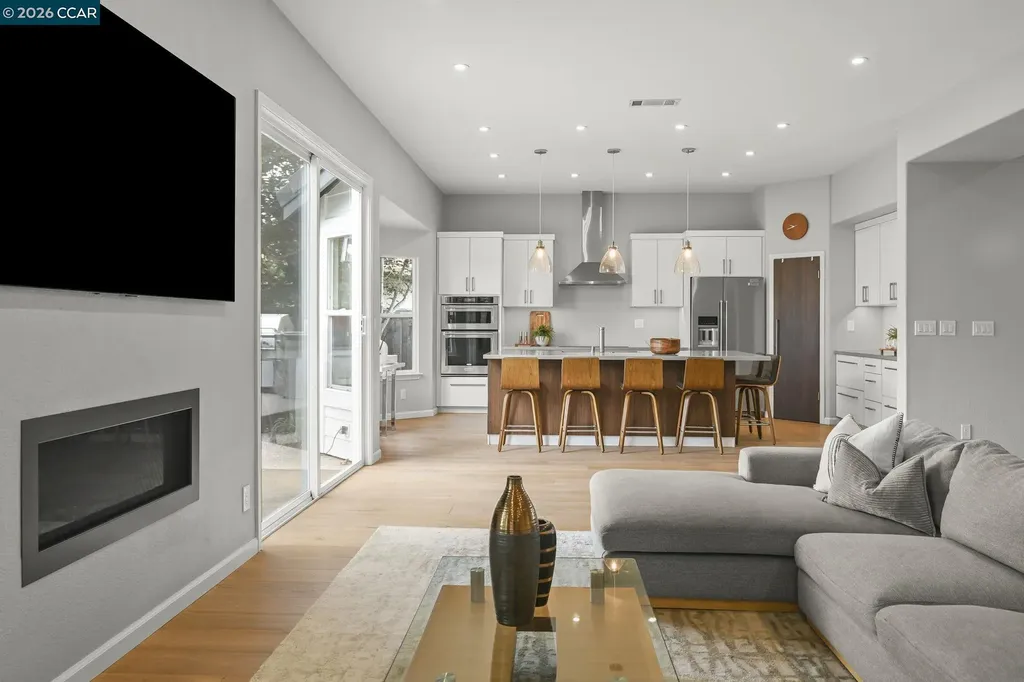 1161 Torrey Pines Place Clayton CA 94517