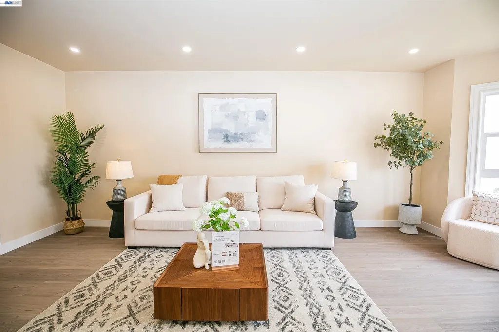224 Shields Street San Francisco CA 94132