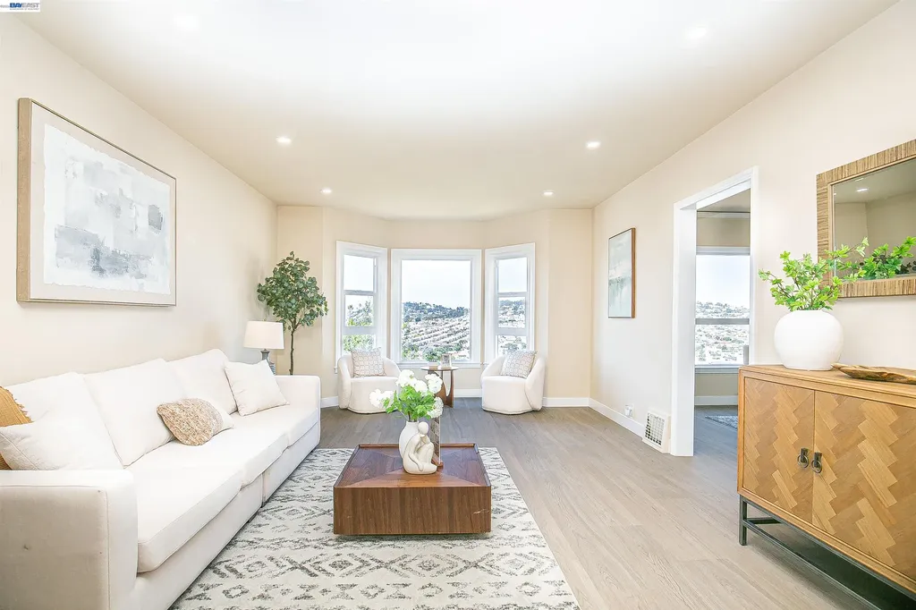 224 Shields Street San Francisco CA 94132