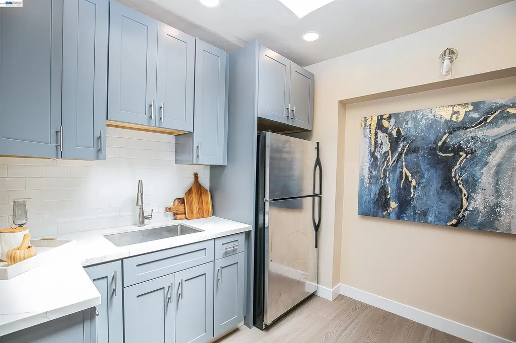 224 Shields Street San Francisco CA 94132