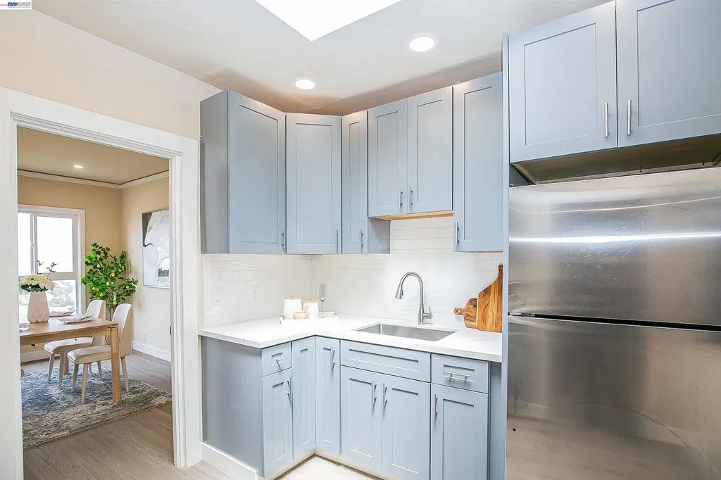 224 Shields Street San Francisco CA 94132