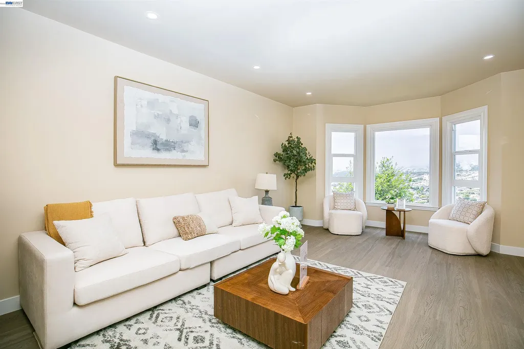 224 Shields Street San Francisco CA 94132