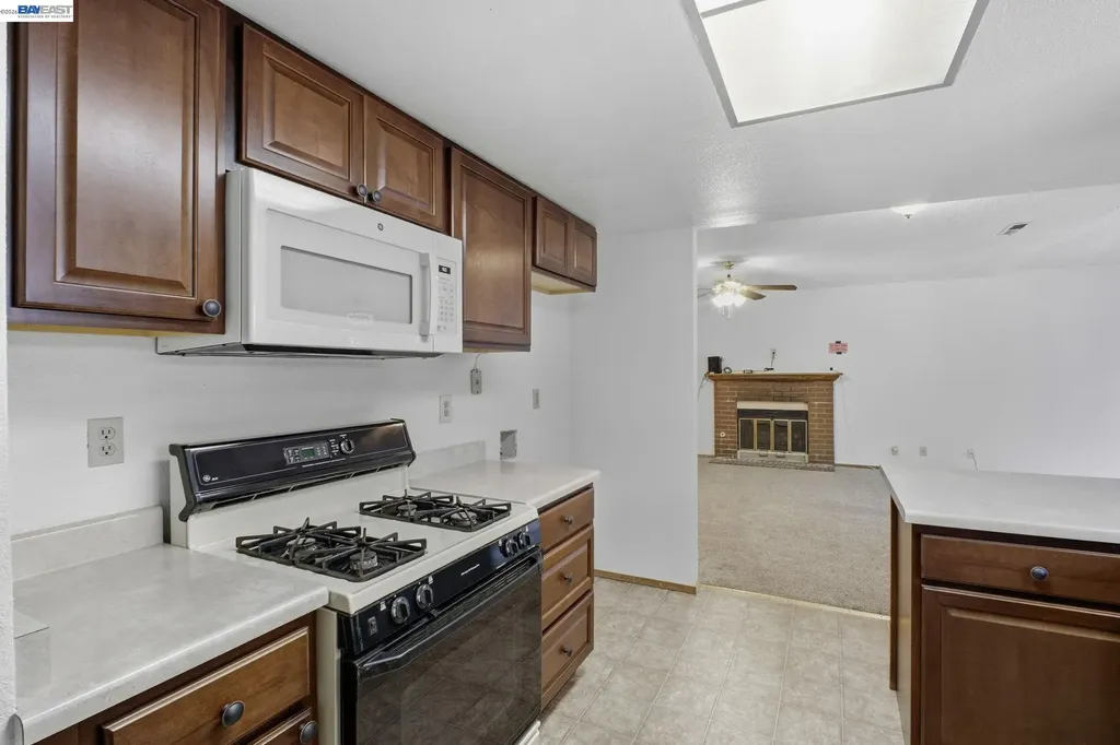 410 Monaco Avenue Union City CA 94587