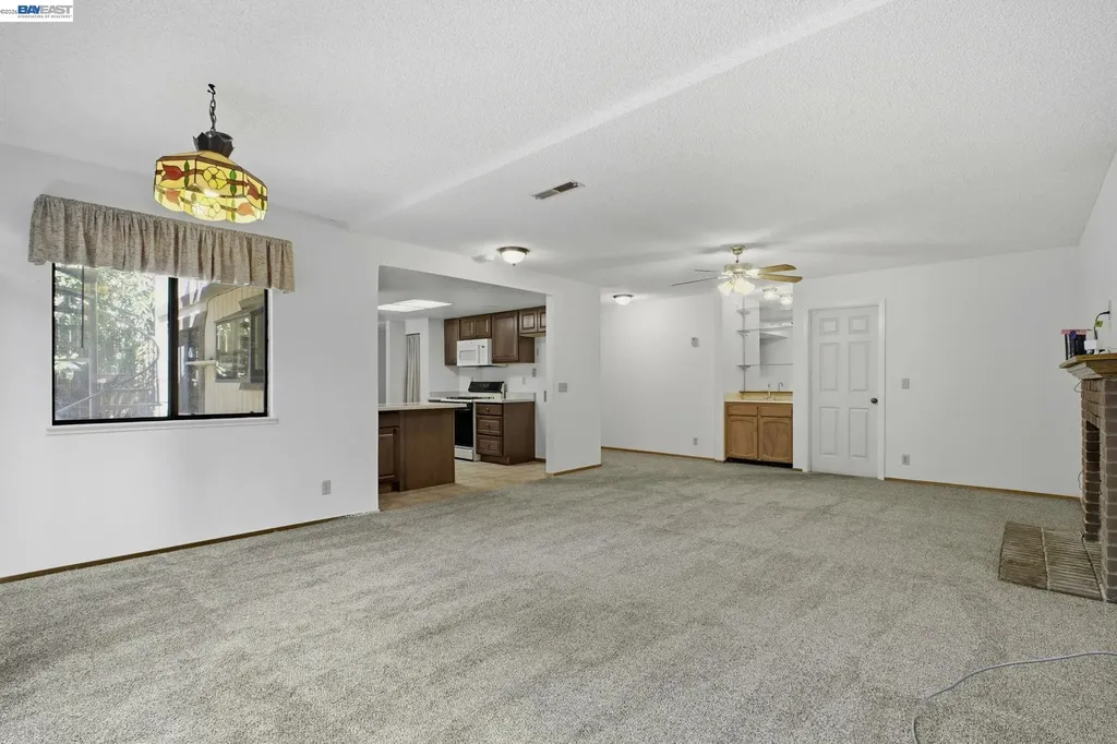 410 Monaco Avenue Union City CA 94587