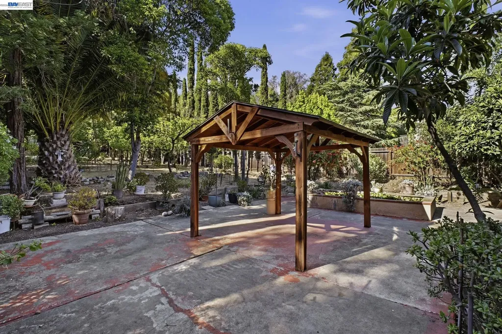 410 Monaco Avenue Union City CA 94587