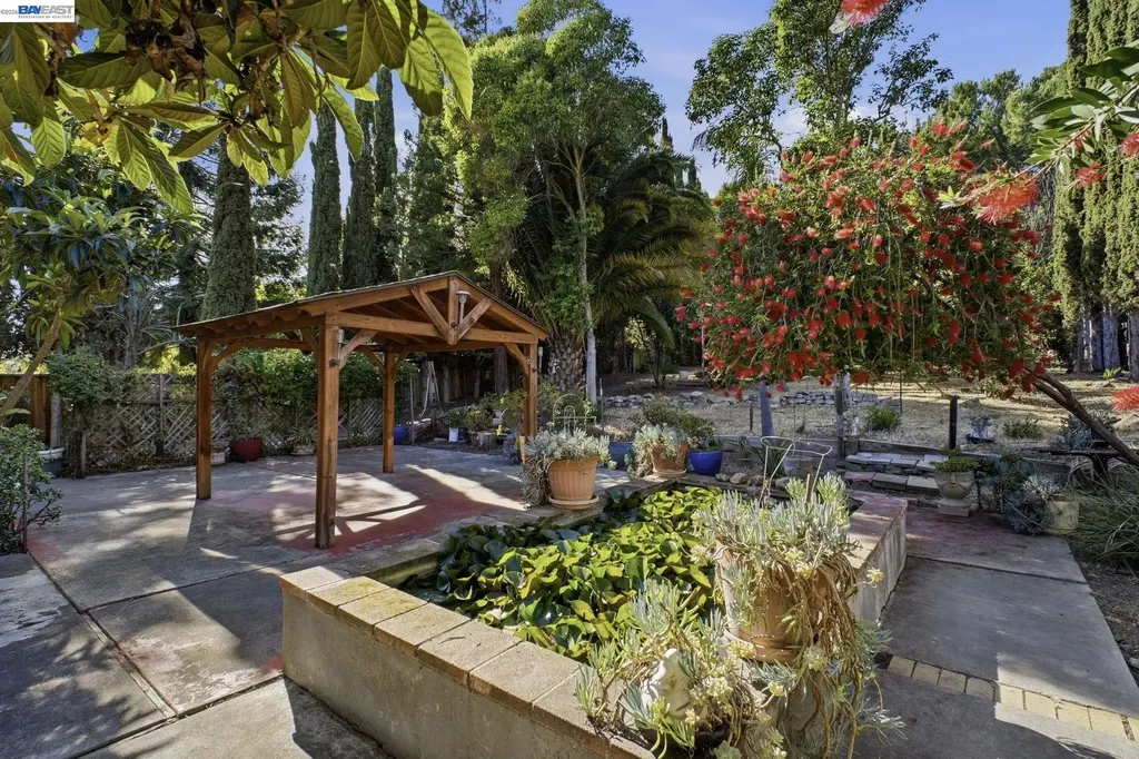 410 Monaco Avenue Union City CA 94587