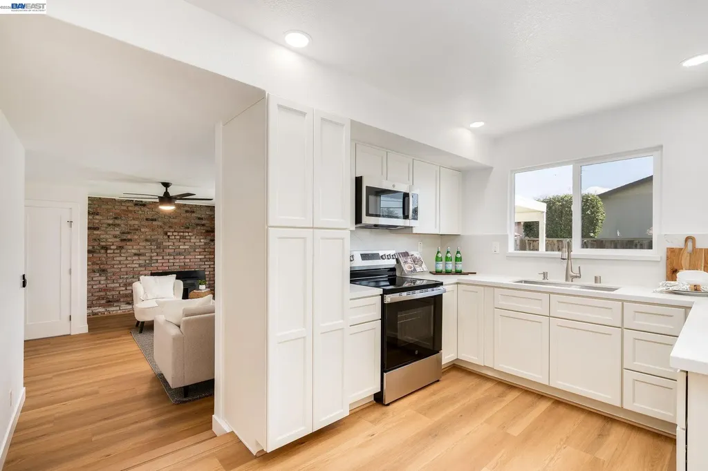 7172 Amador Valley Boulevard Dublin CA 94568