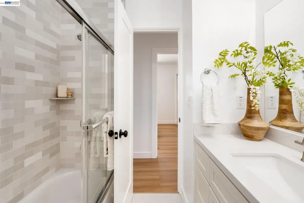 7172 Amador Valley Boulevard Dublin CA 94568