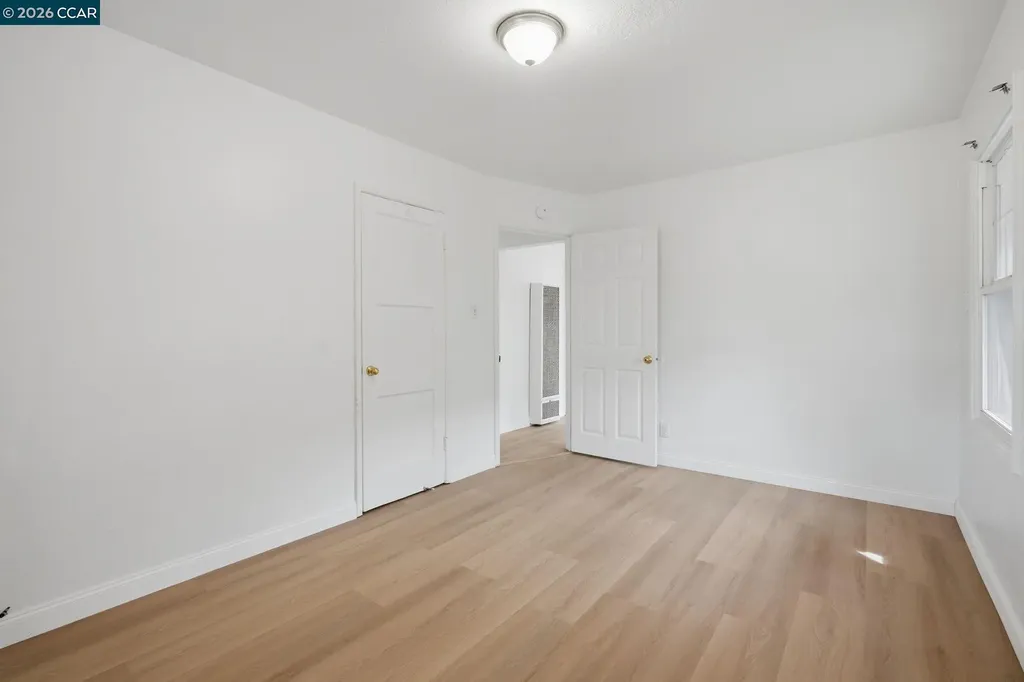 6719 Eastlawn Street Oakland CA 94621