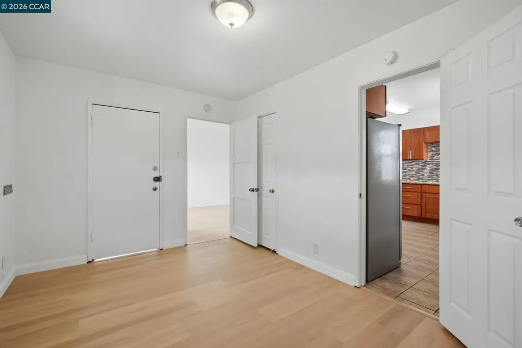 6719 Eastlawn Street Oakland CA 94621