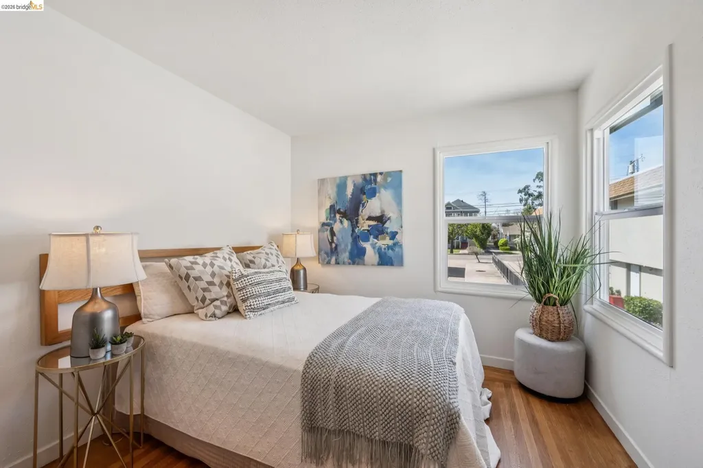 3239 Briggs Avenue Alameda CA 94501