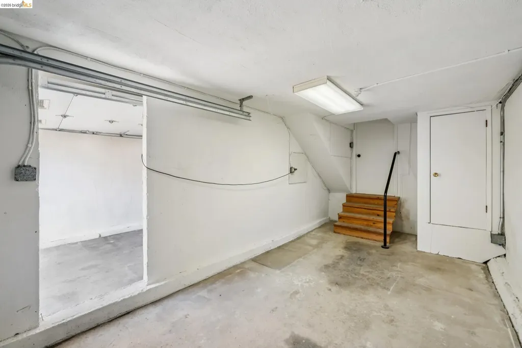 3239 Briggs Avenue Alameda CA 94501