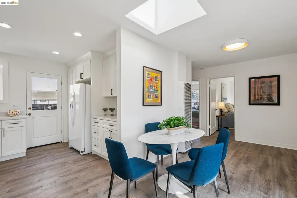 3239 Briggs Avenue Alameda CA 94501