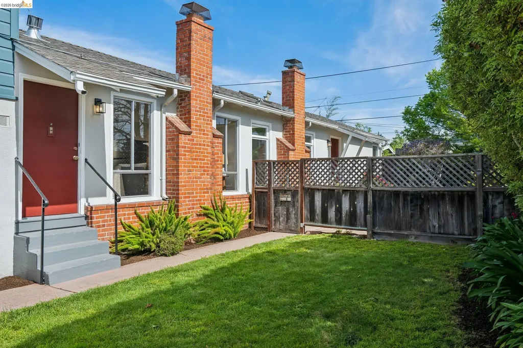 3239 Briggs Avenue Alameda CA 94501