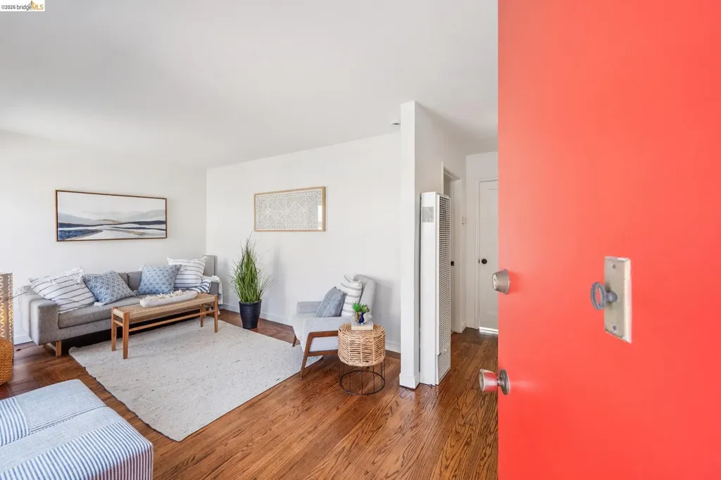 3241 Briggs Avenue Alameda CA 94501