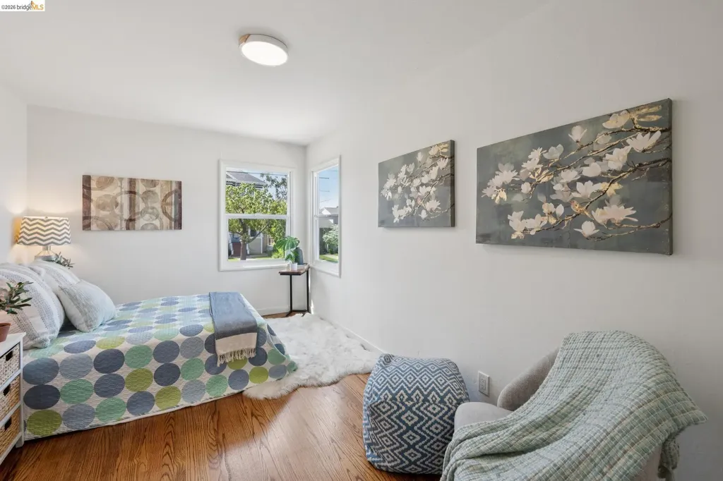 3241 Briggs Avenue Alameda CA 94501