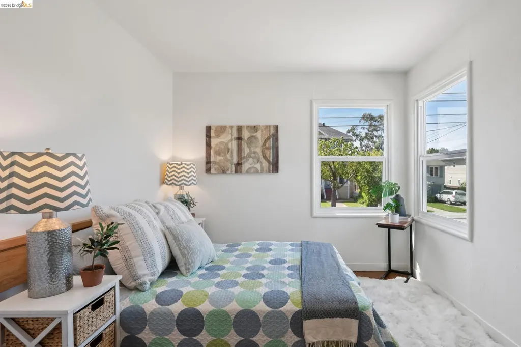 3241 Briggs Avenue Alameda CA 94501