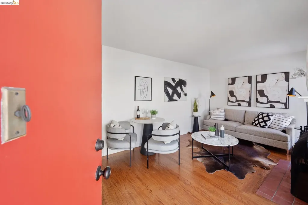 3241 Briggs Avenue Alameda CA 94501