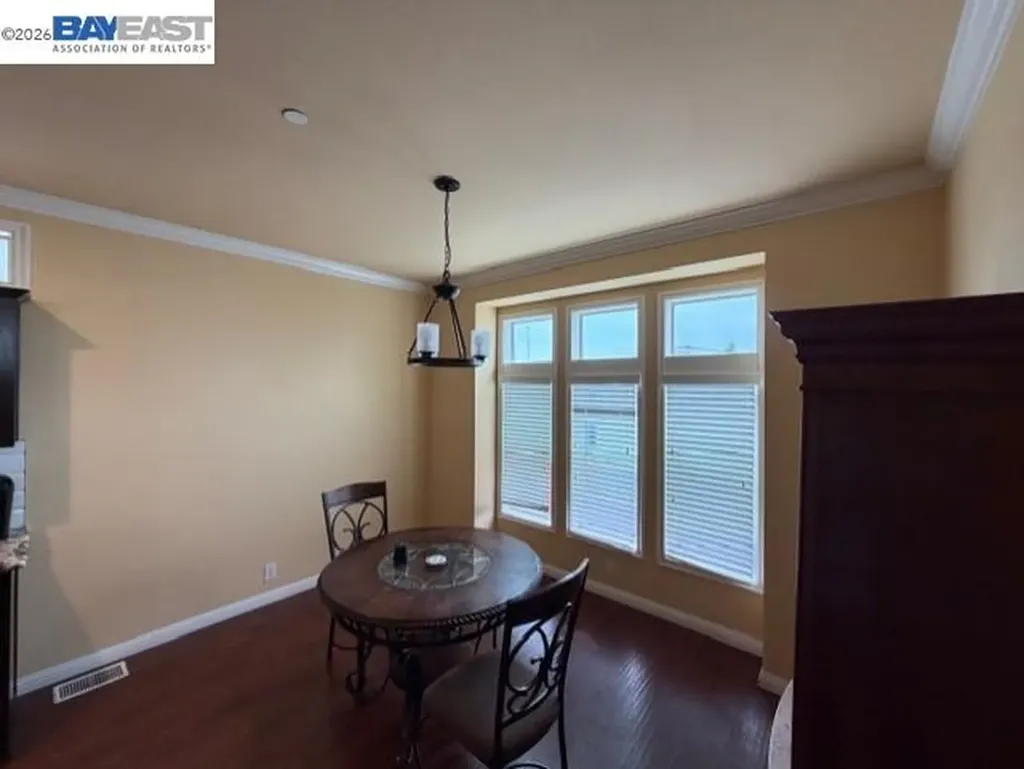 426 Honolulu Circle Union City CA 94587