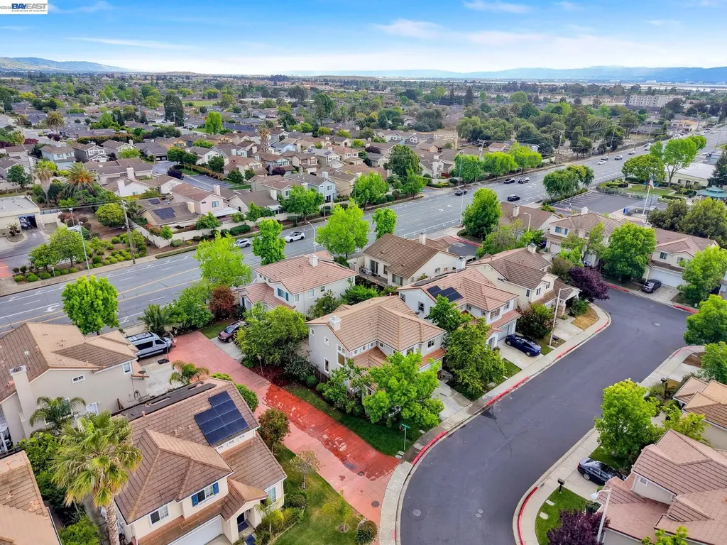37489 Summer Holly Common Fremont CA 94536