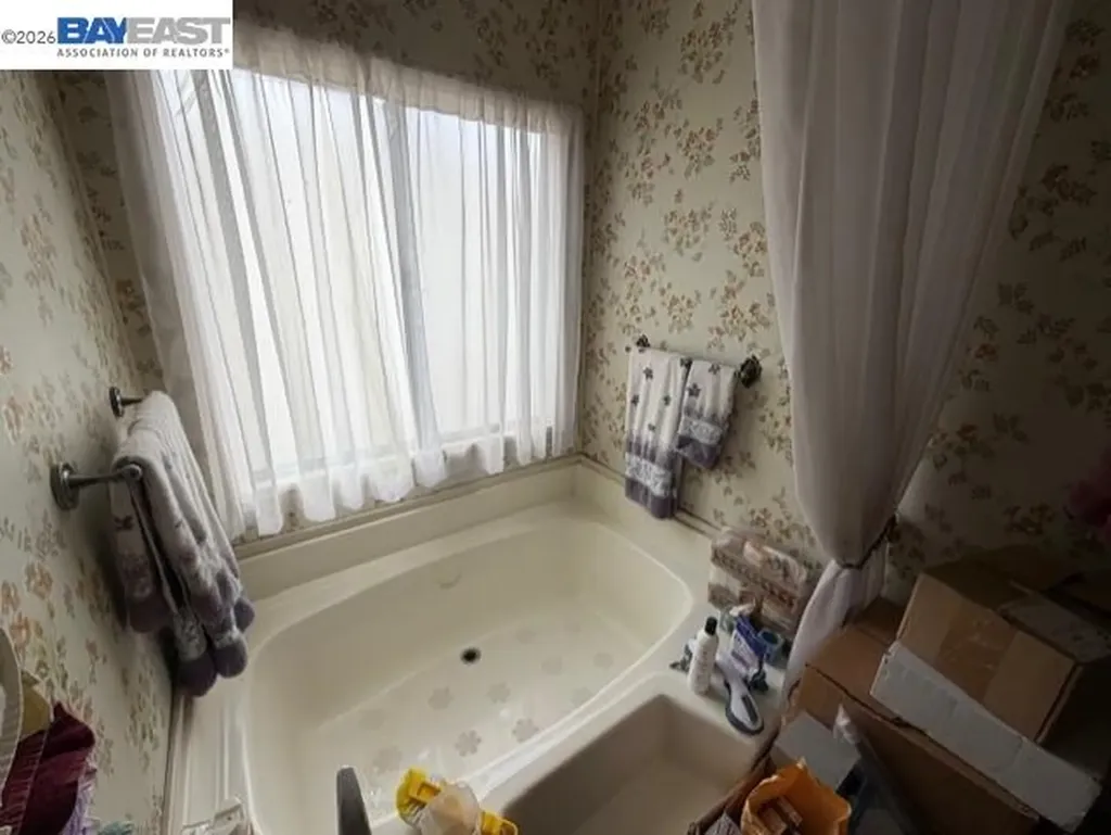29266 Nantucket Way Hayward CA 94544