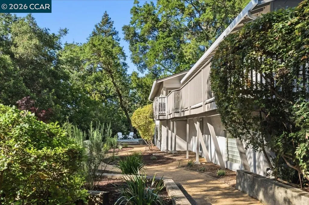 3 Mountain View Place Lafayette CA 94549