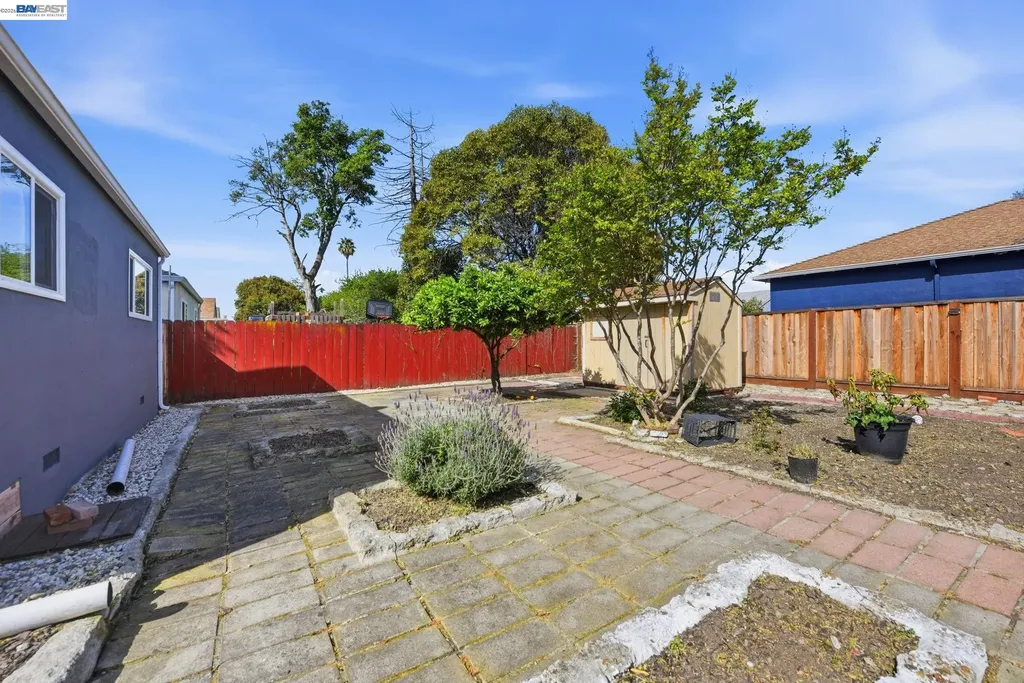 1559 Bandoni Avenue San Lorenzo CA 94580
