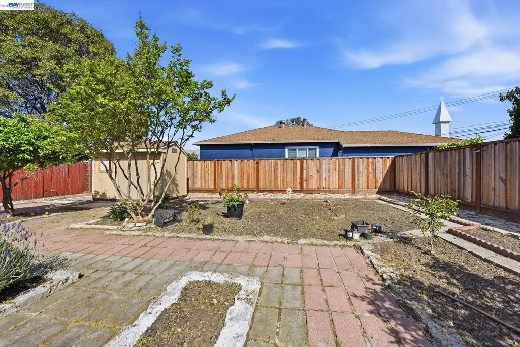 1559 Bandoni Avenue San Lorenzo CA 94580