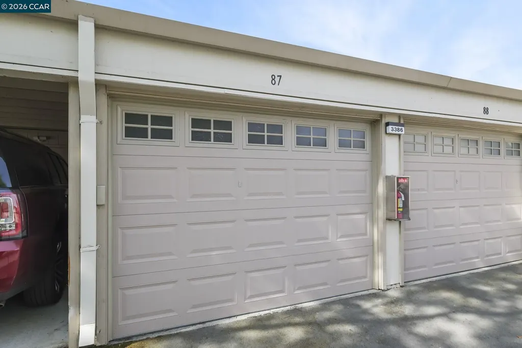 3386 Rossmoor Parkway Walnut Creek CA 94595