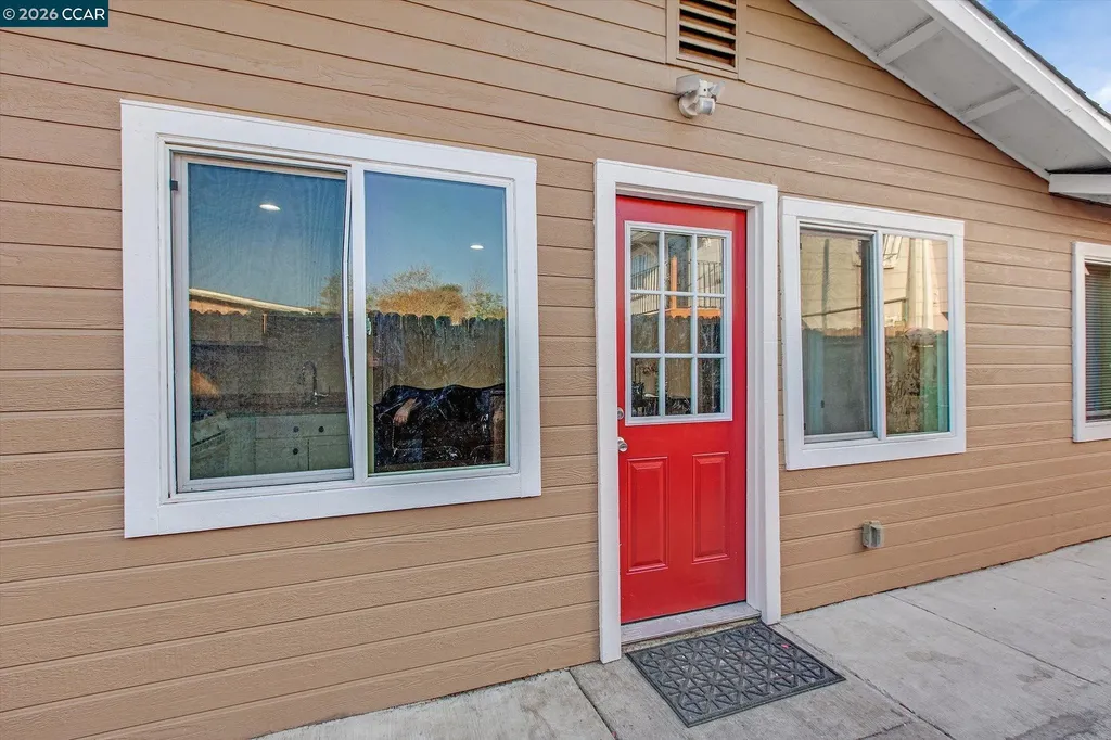 2027 83rd Avenue Oakland CA 94621