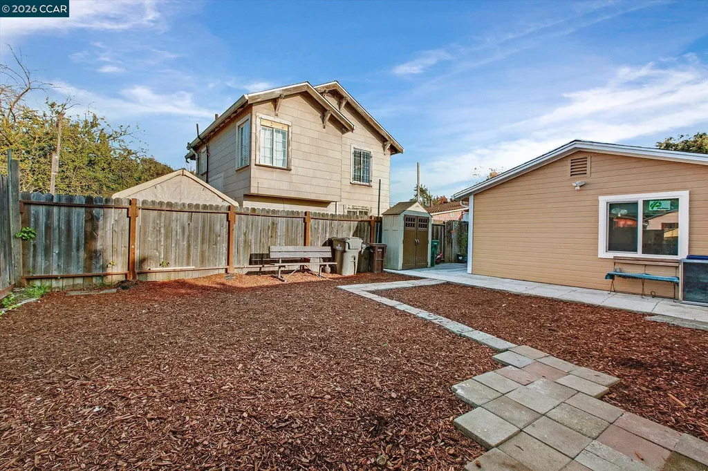 2027 83rd Avenue Oakland CA 94621