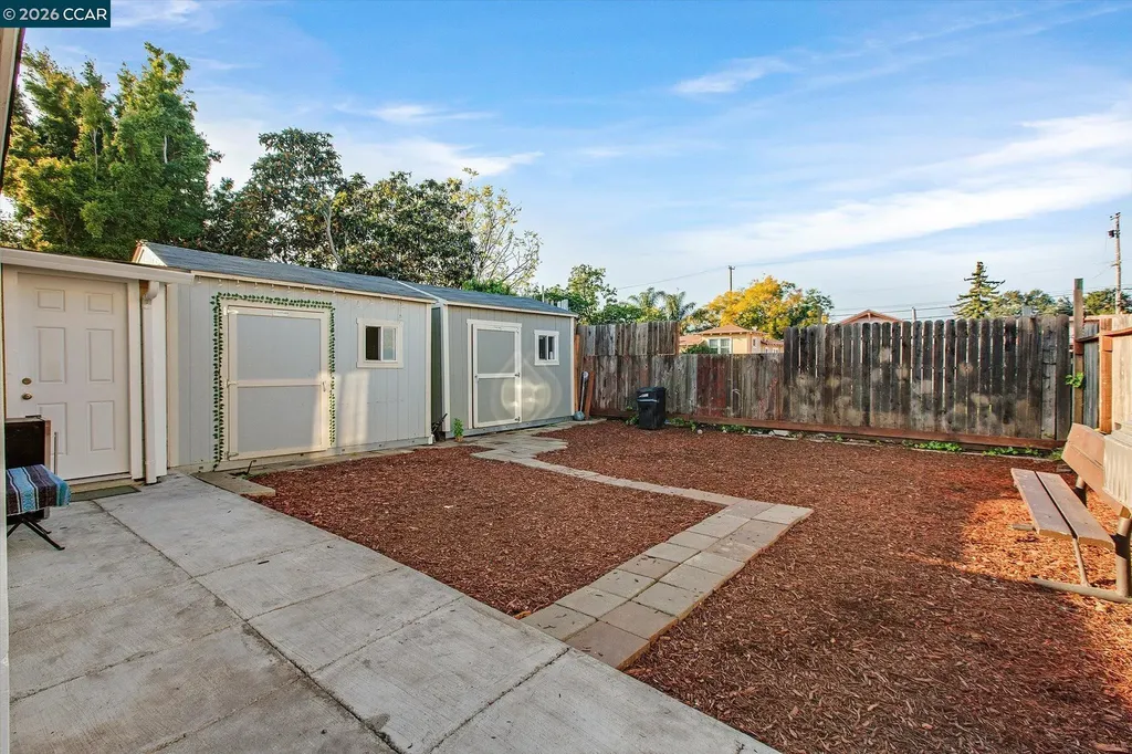 2027 83rd Avenue Oakland CA 94621