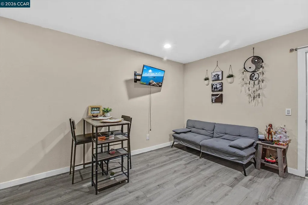 2027 83rd Avenue Oakland CA 94621