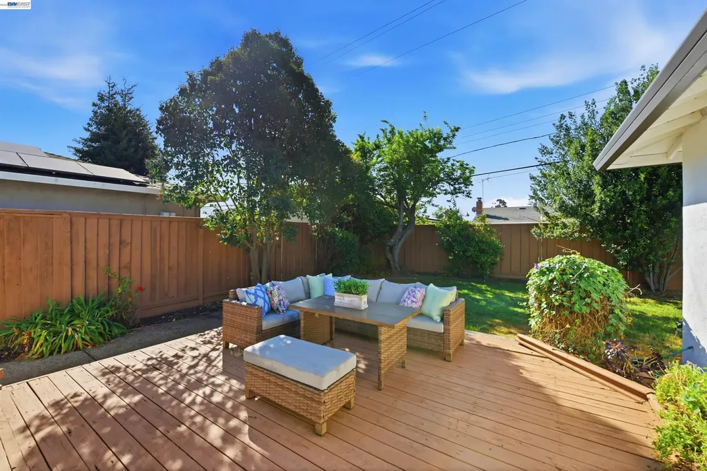 4572 Theresa Avenue Fremont CA 94538
