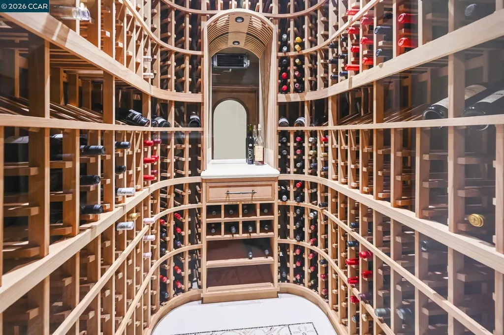 2007 Calle Los Callados Diablo CA 94528