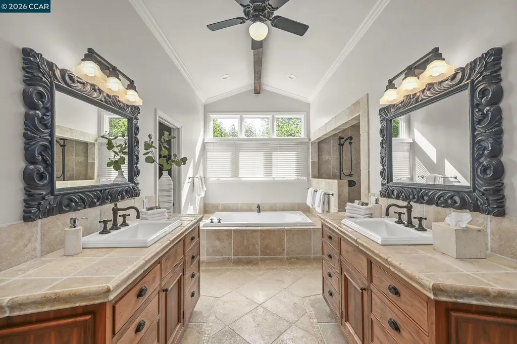 2007 Calle Los Callados Diablo CA 94528