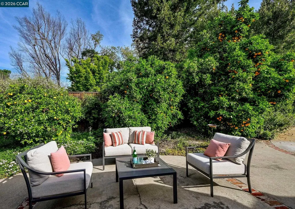 2007 Calle Los Callados Diablo CA 94528