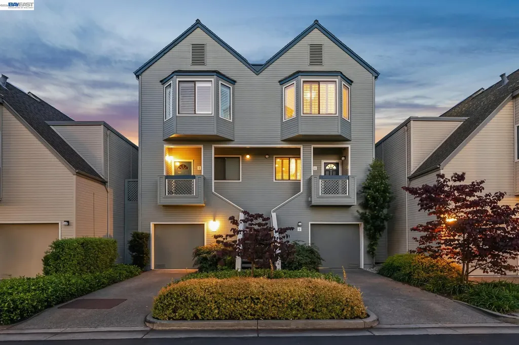 6 Invincible Court Alameda CA 94501
