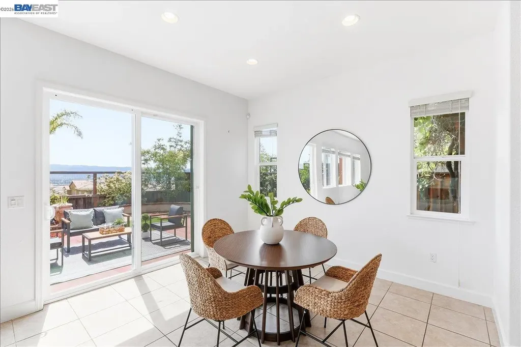 1718 Terracina Drive Dublin CA 94568