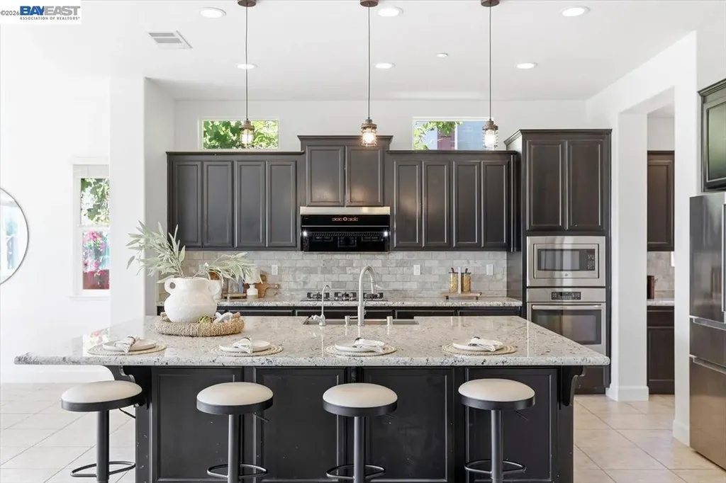 1718 Terracina Drive Dublin CA 94568