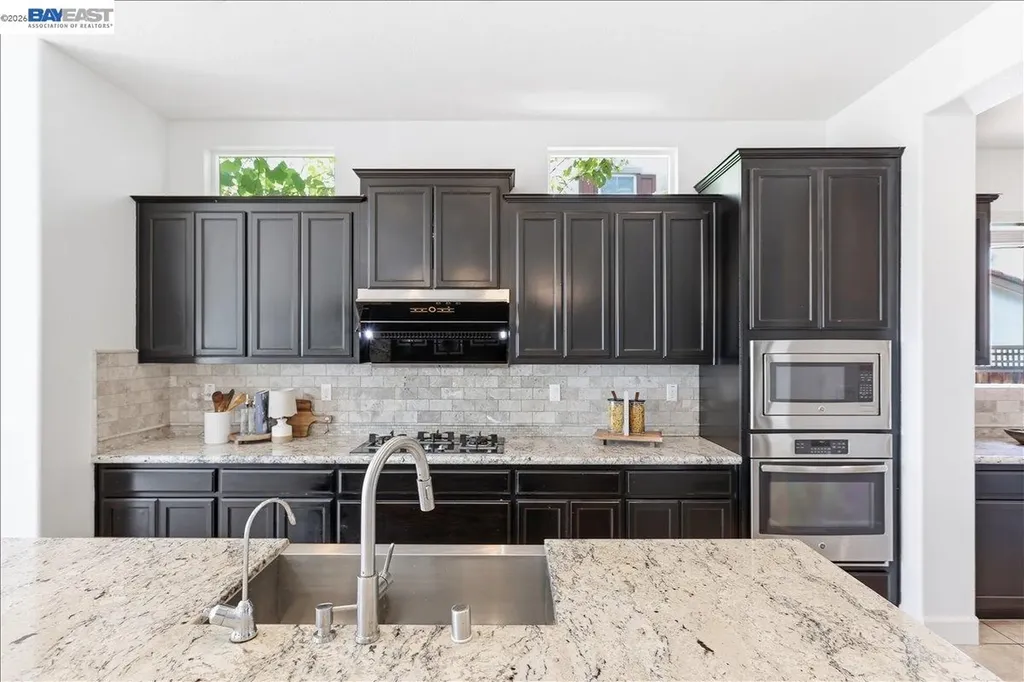 1718 Terracina Drive Dublin CA 94568