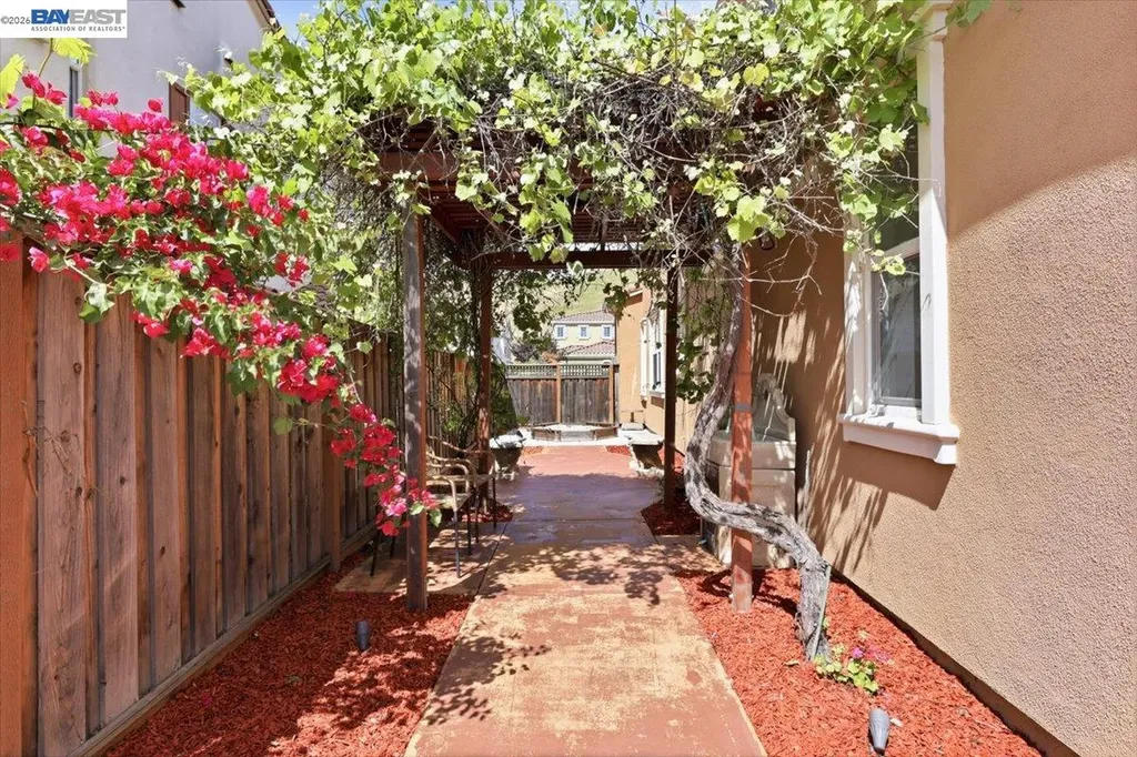 1718 Terracina Drive Dublin CA 94568