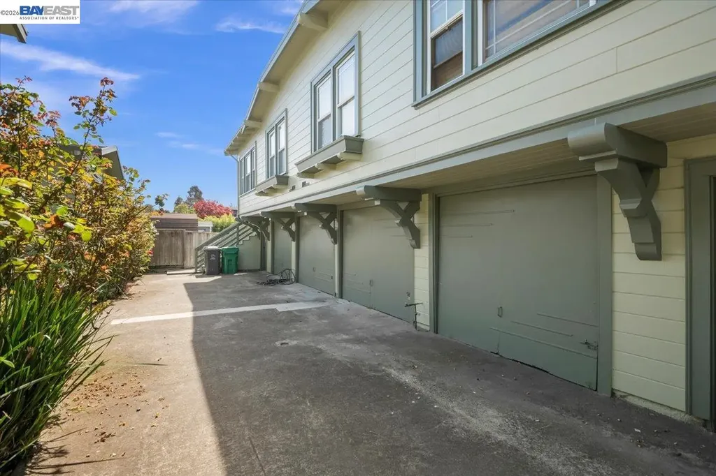 1504 10th Street Berkeley CA 94710