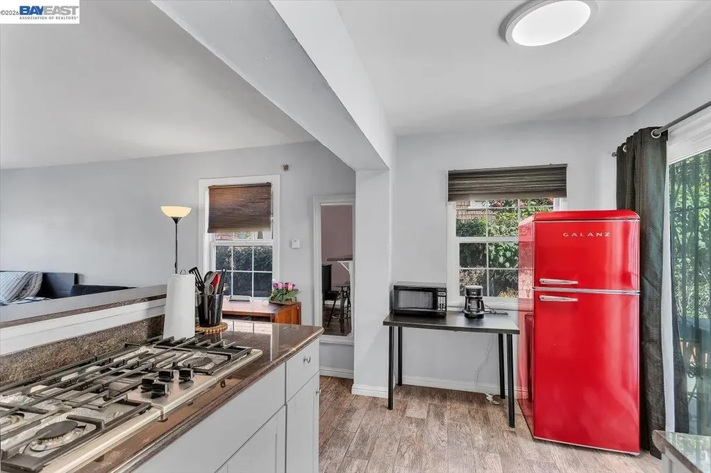 3300 Harrison Street Oakland CA 94611